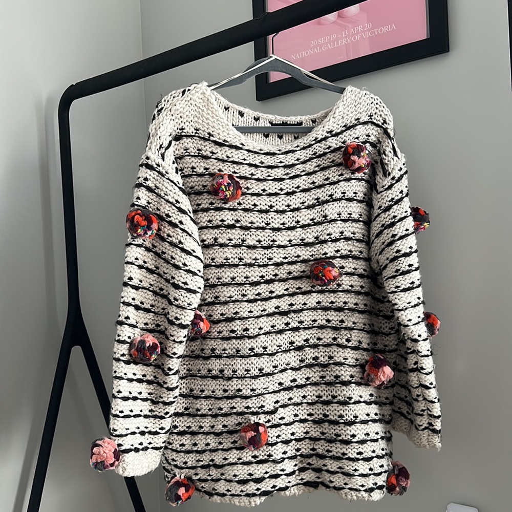 Zara White Black Long Sleeve Knit Oversized Sweater with Color Poms Puffs Small